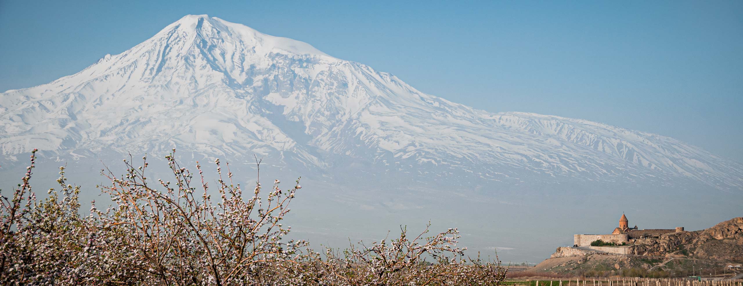 Mont Ararat vu depuis l'Arménie, près du monastère de Khor Virap, Au Sud de Yerevan